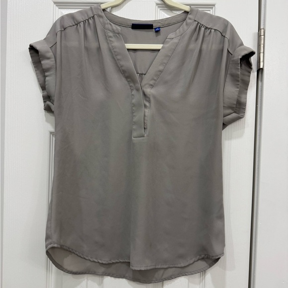 Apt. 9 Light Gray Women's Blouse - Picture 1 of 3